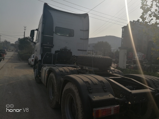 Sinotruk HOWO A7 Traktor Lkw Versandkosten und geschätzte Lieferzeit bei 351-450 PS