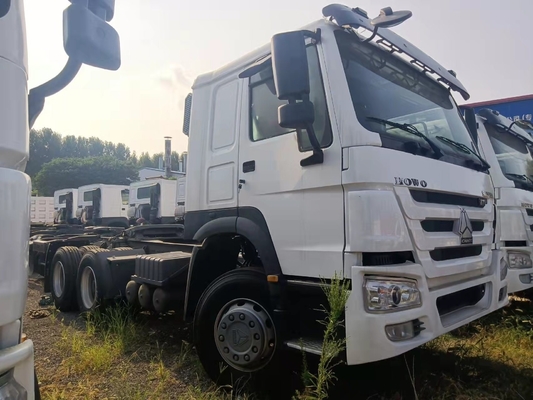 10 Räder Gebraucht Traktor Truck HOWO Truck Head 376-420HP mit Rohrlosen Reifen Design