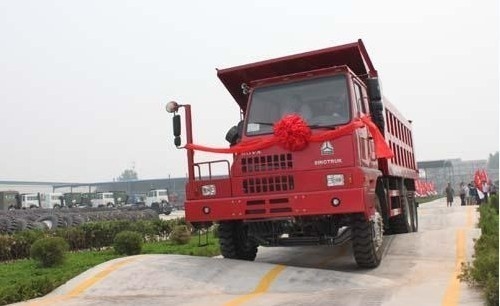 70 Tonnen ZZ5707S3640AJ HOWO Bergbaudump Truck mit manuellem Getriebe